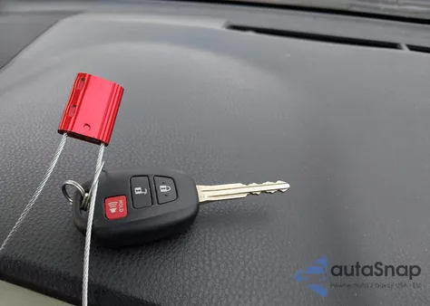 2014 Toyota Rav4 Xle из США, поврежденный, VIN 2T3RFREV9EW158368